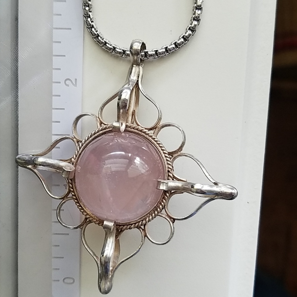 Stunning Silver Pink Quartz Pendant